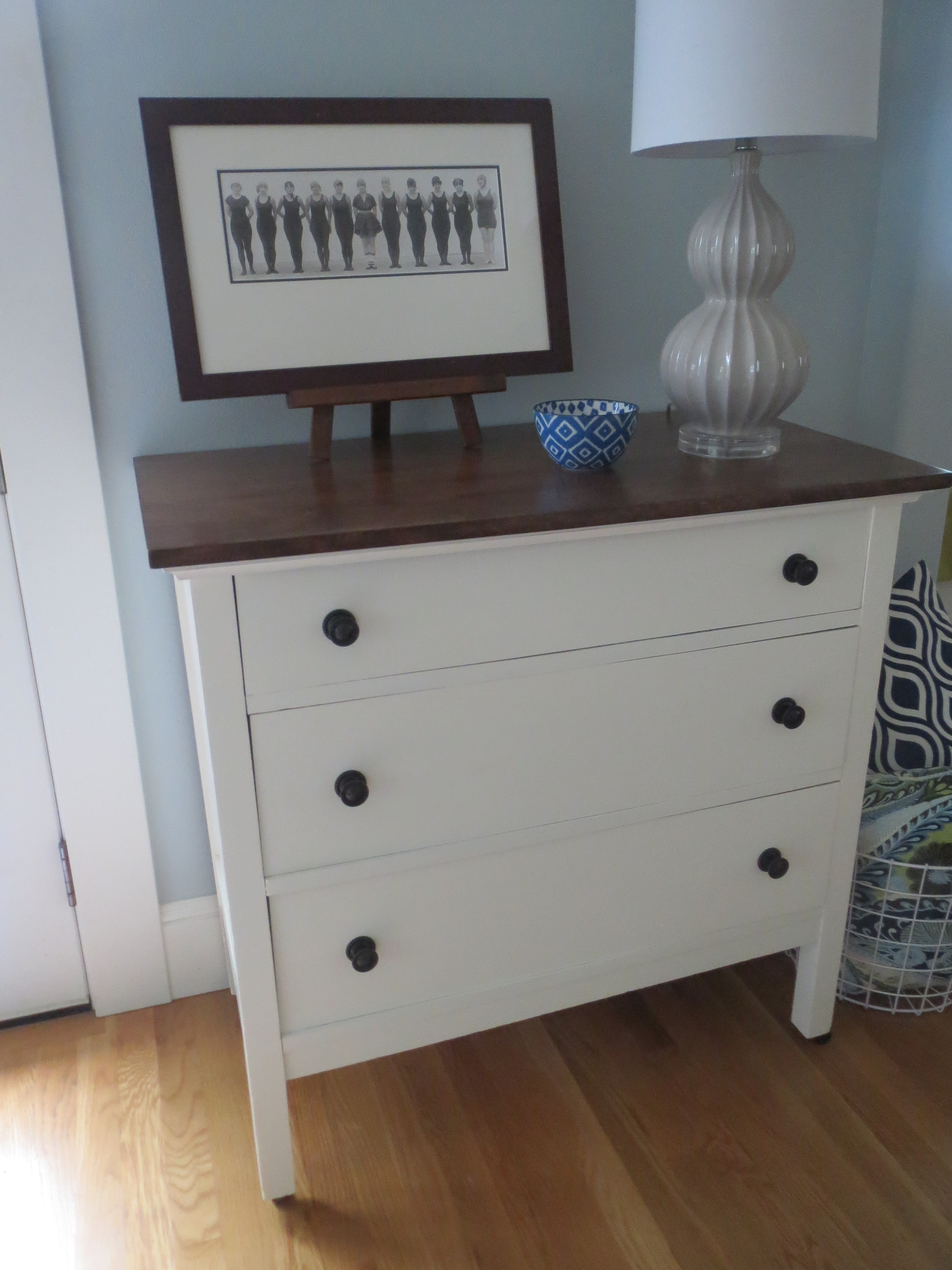 White And Java Dresser Saw Nail And Paint