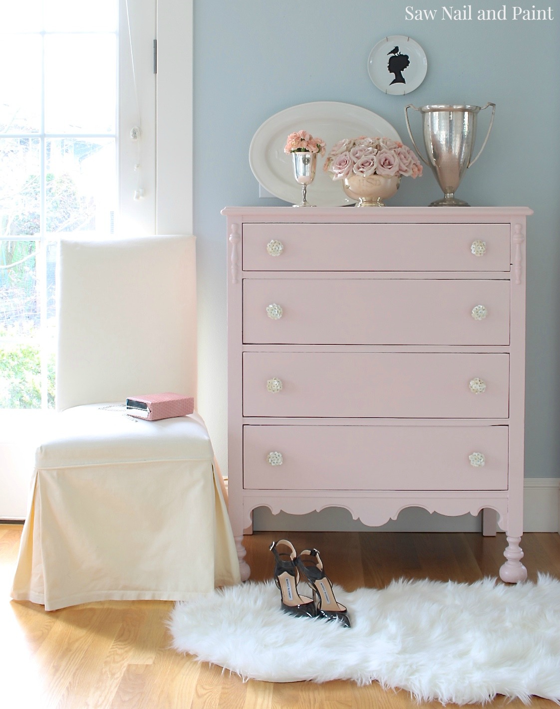 Light Pink Dresser Hunkie