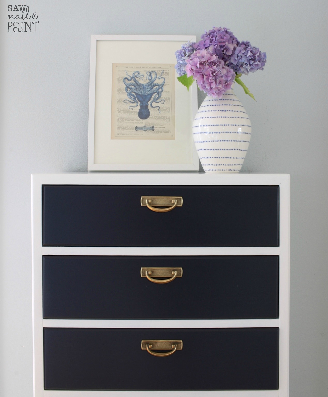 Broyhill Premier Dresser In Navy And White Saw Nail And Paint
