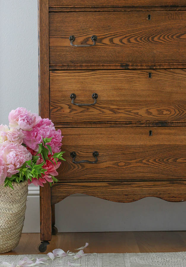 Antique Oak 5 Drawer Dresser With Casters And Pulls 3 Saw Nail