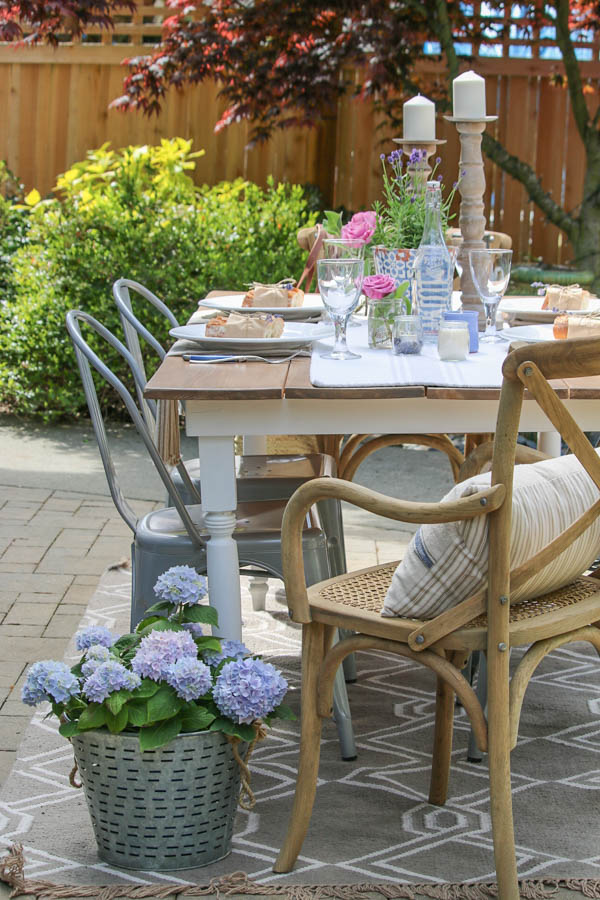 Saw Nail Paint Seattle Cottage Home Tour - DIY Farm Table Garden Dining Al Fresco