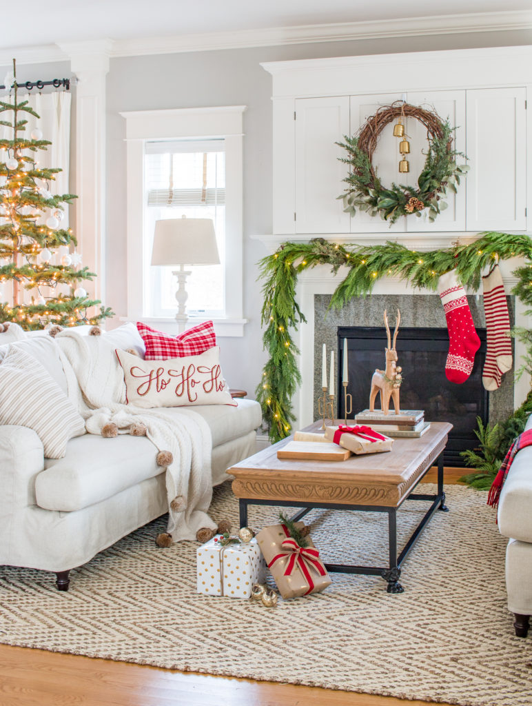 Traditional Christmas Living Room Tour 2017 Saw Nail And Paint